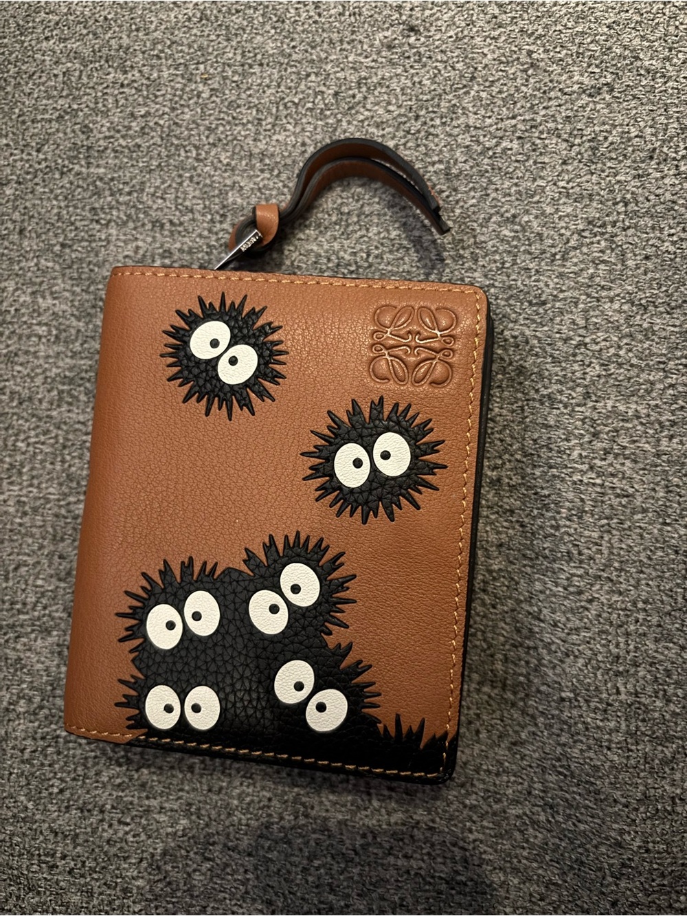 NWOT Loewe Studio Ghibli My Neighbor Totoro Bifold Wallet Brown
